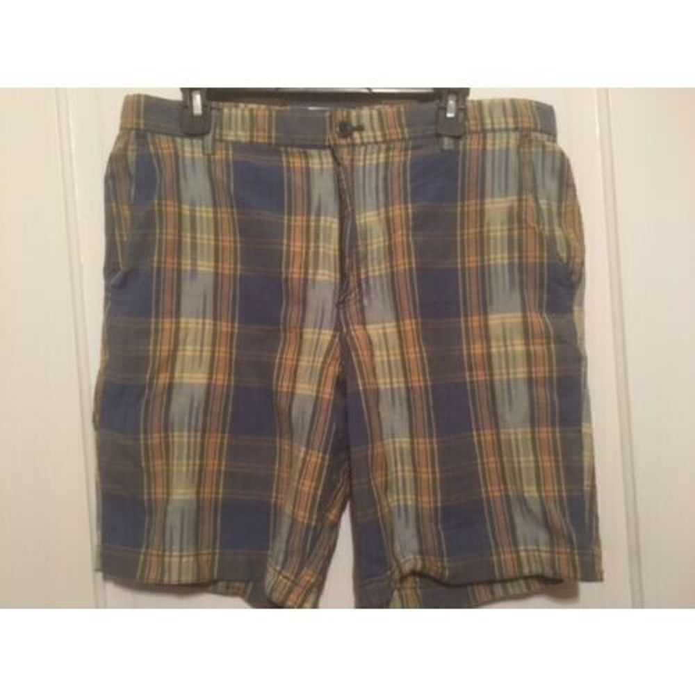 G.H. BASS & CO. SIZE 36 CASUAL SHORTS - Picture 1 of 3